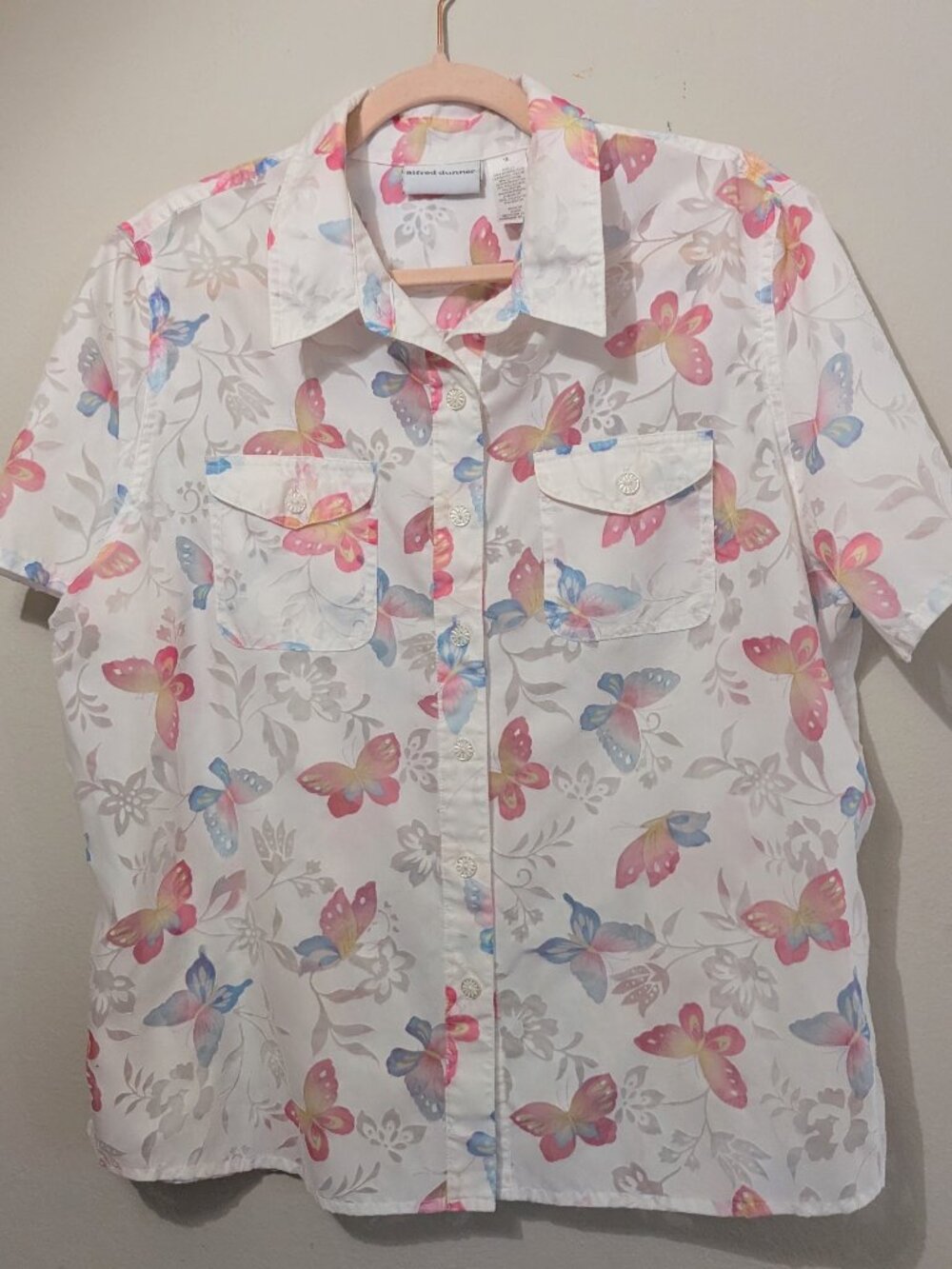 Alfred Dunner Sheer Butterfly Short Sleeve Button Up Pastels Size 18